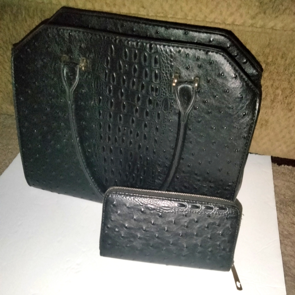 Croc Emboss Texture (Black) Faux Leather Double Handle Tote & Wallet (2PC) Set